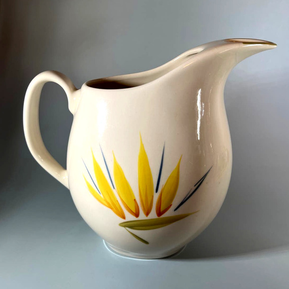 Winfield China Porcelain Bird Of Paradise 2 Quart Pitcher Made USA - Picture 1 of 7